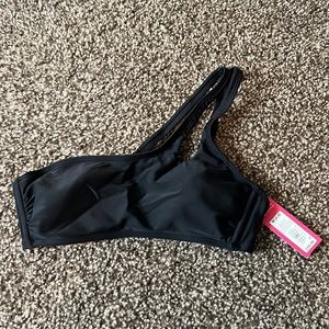 NWT one shoulder bikini top in black size M